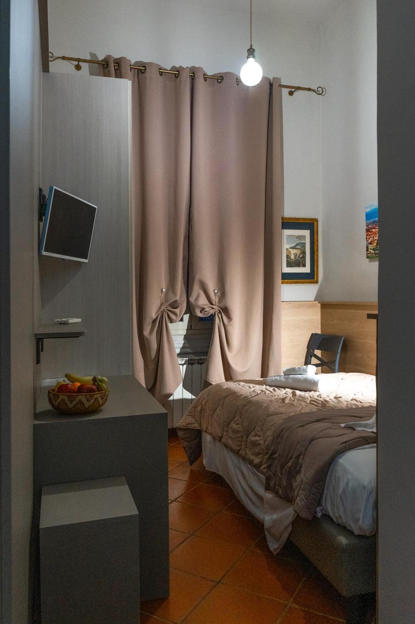 La Rosa Di Firenze B&B エクステリア 写真